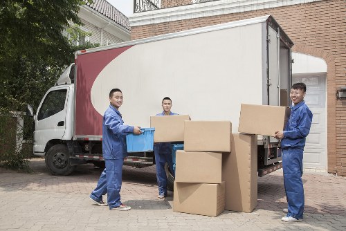 Removal company helping with a Fulham home move