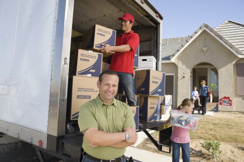 Organised unpacking service for a Fulham residential or business move