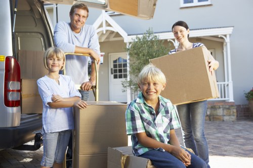 Quotation and contact guidance for Fulham removals